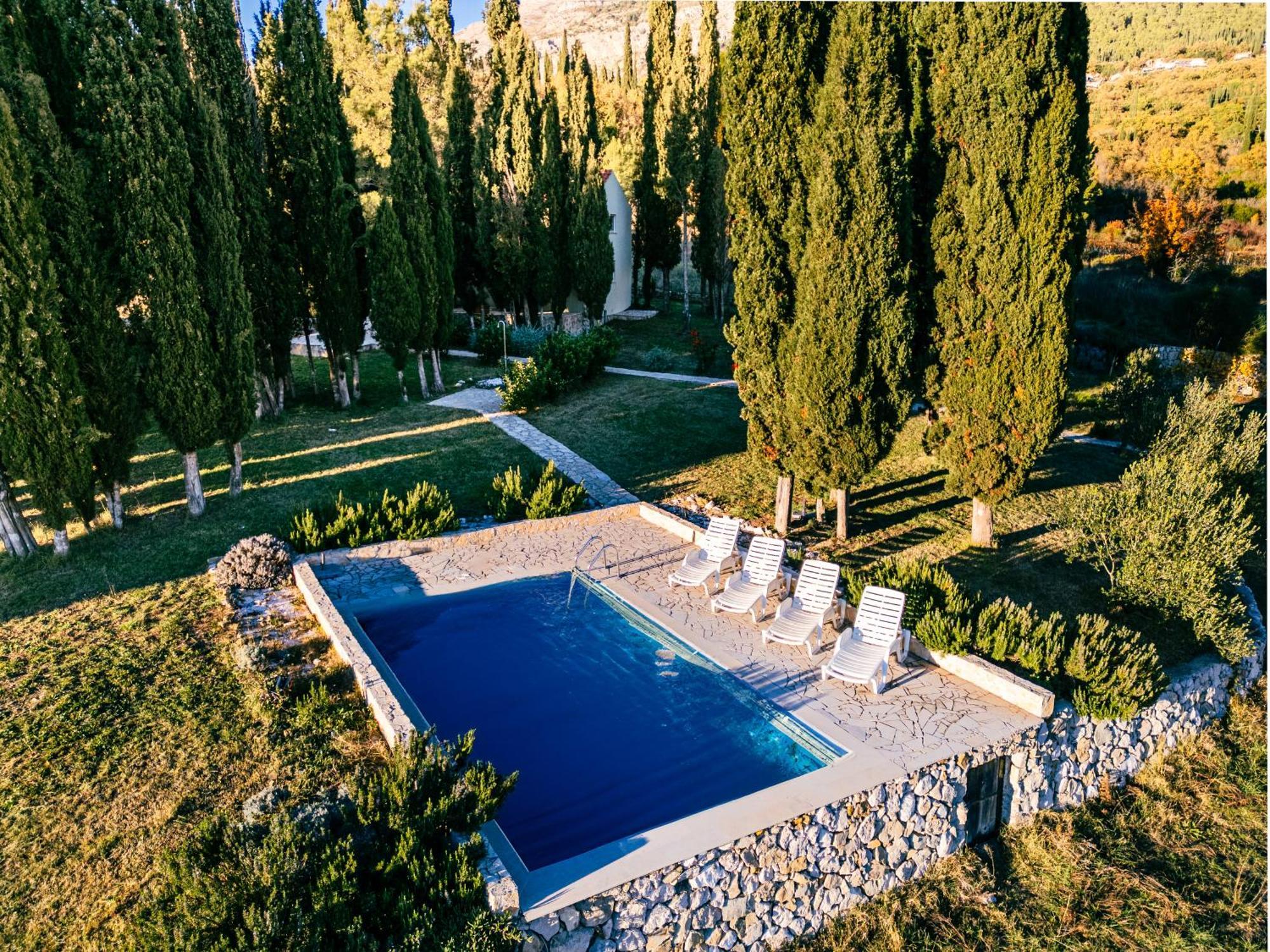 Country House Uros In Nature With Pool Lovorno Exterior foto